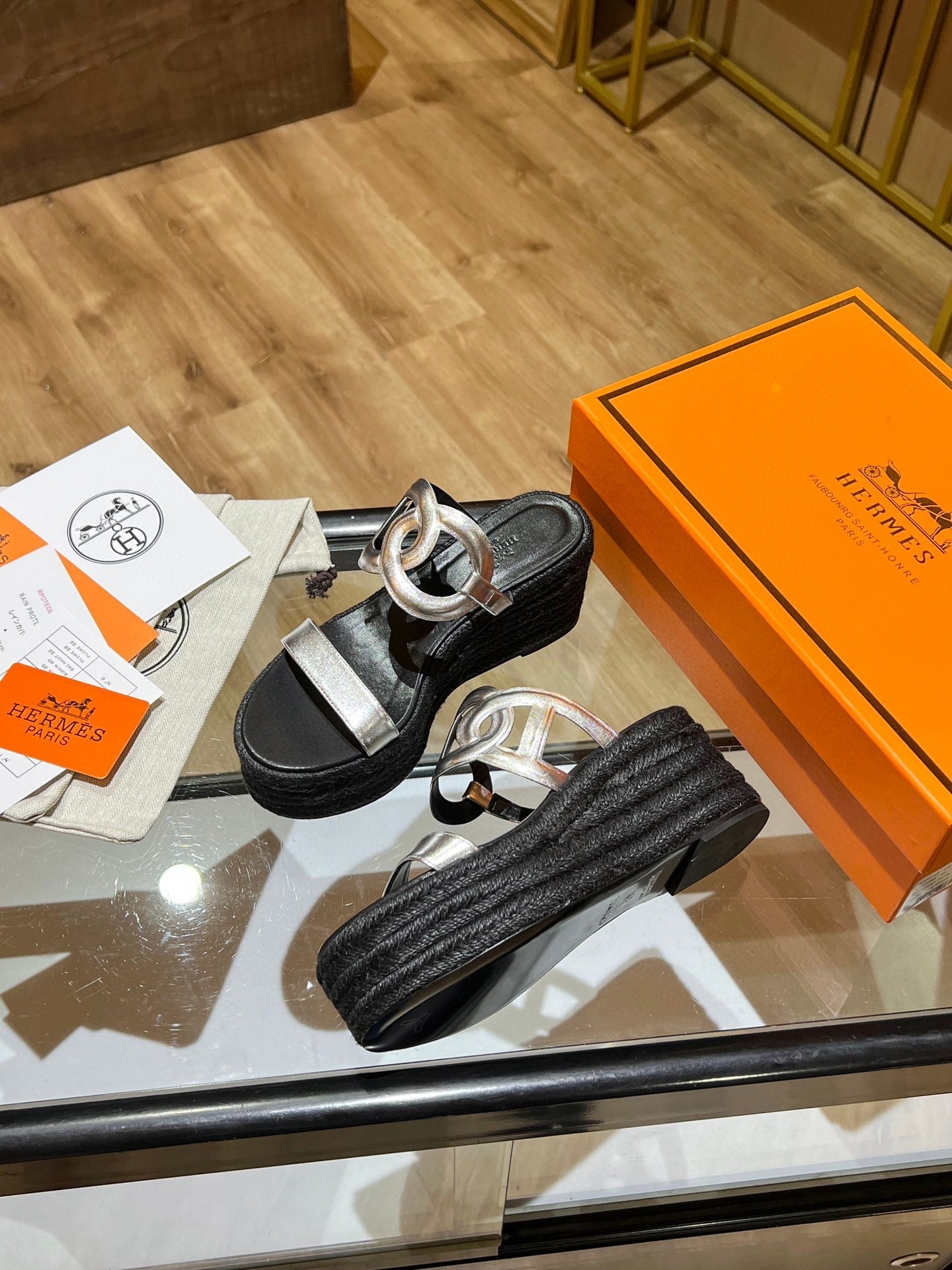 Hermes Sandals Women H26300 - 35 - View 9