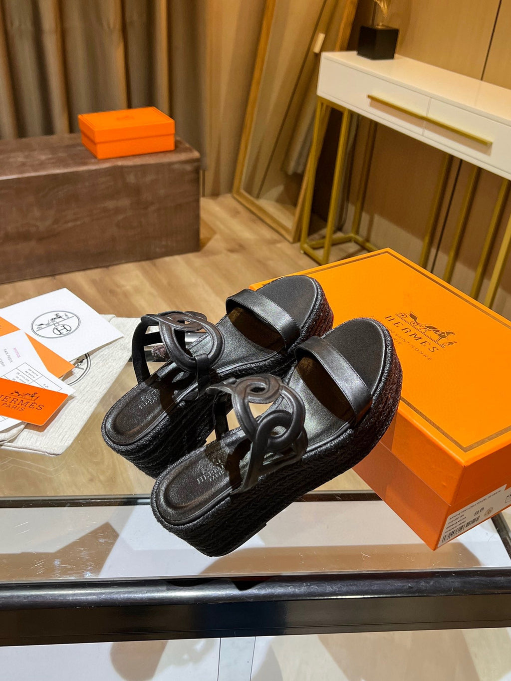 Hermes Sandals Women H26302
