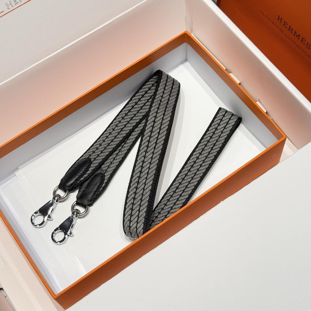 Hermes Sangle Cordage 25 mm bag strap H085711CCAI085 - Gold / 1 - View 5