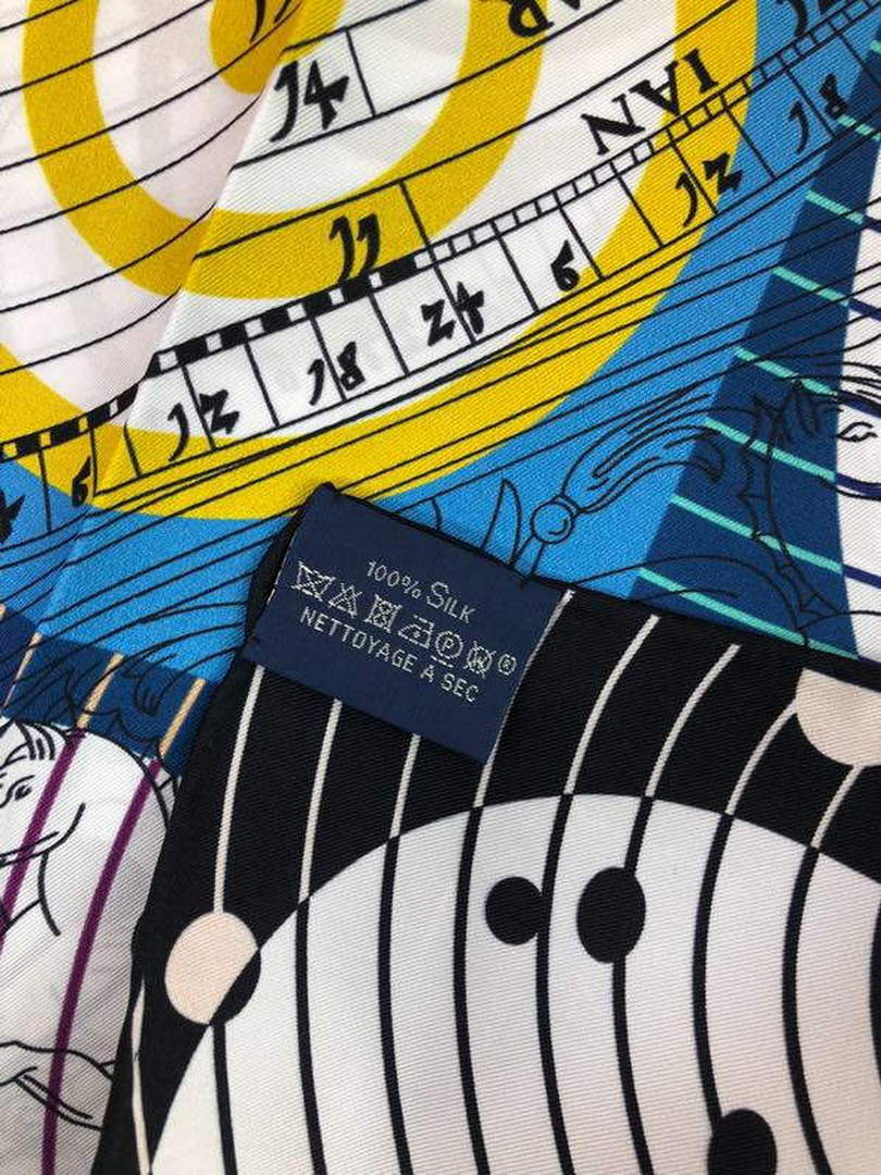 Hermes H001829S Scarves Cavalcades Scarf 90 H50009