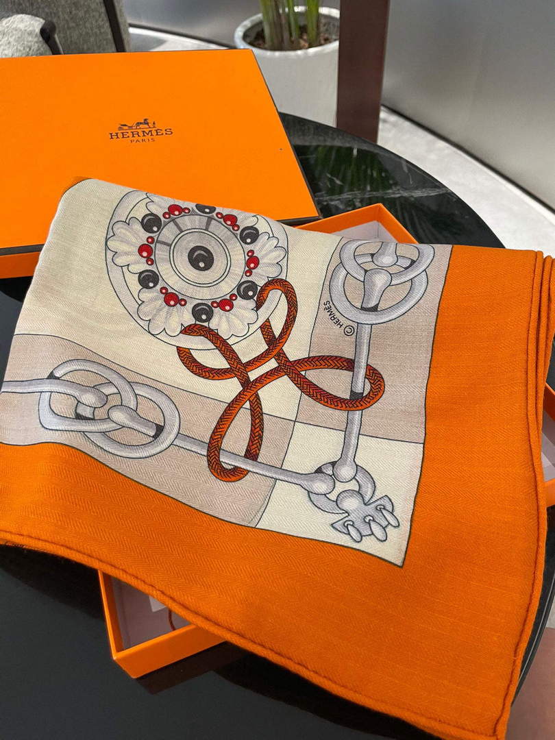 Hermes H001829S Scarves Cavalcades Scarf H50010