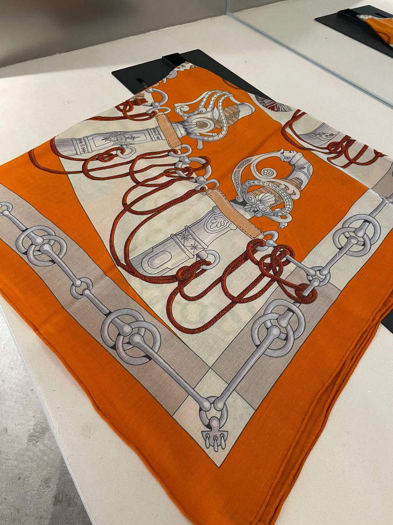 Hermes H001829S Scarves Cavalcades Scarf H50010