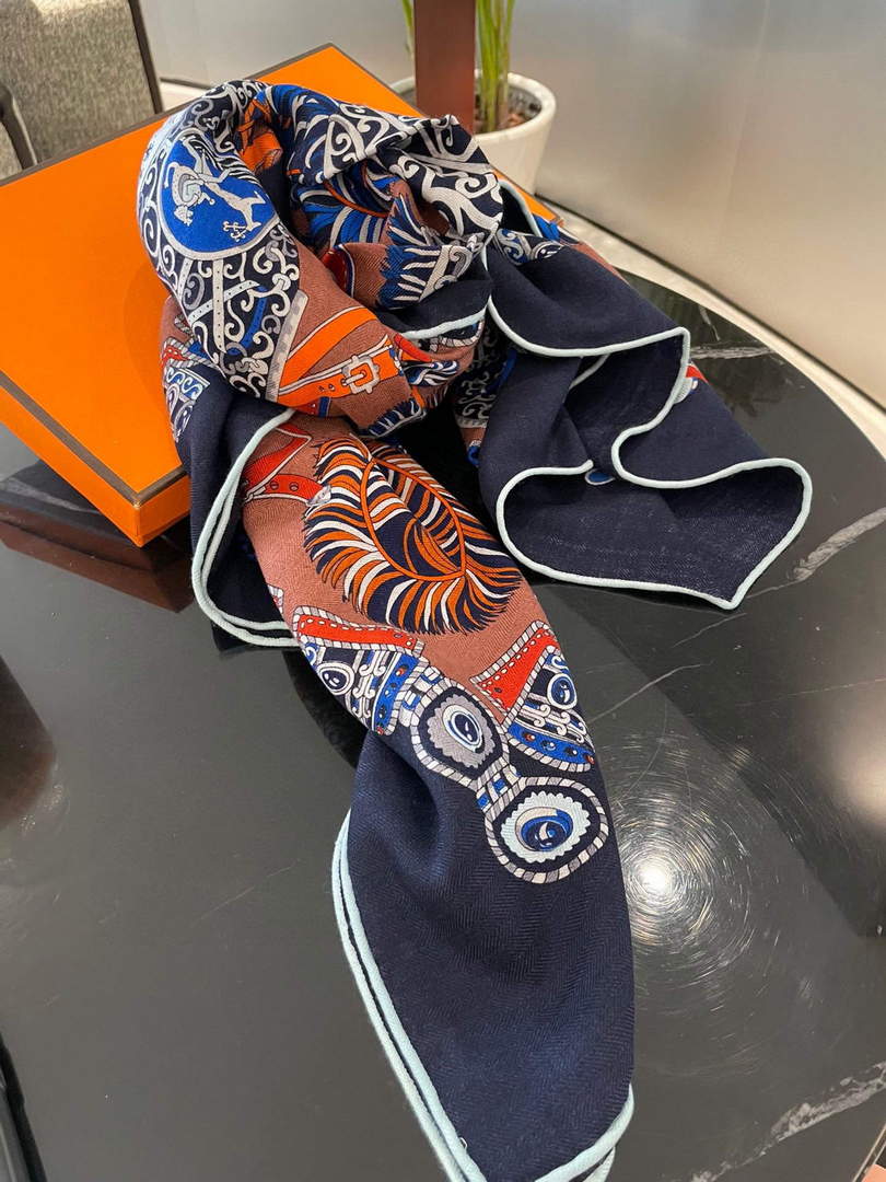 Hermes H001829S Scarves Cavalcades Scarf H50015