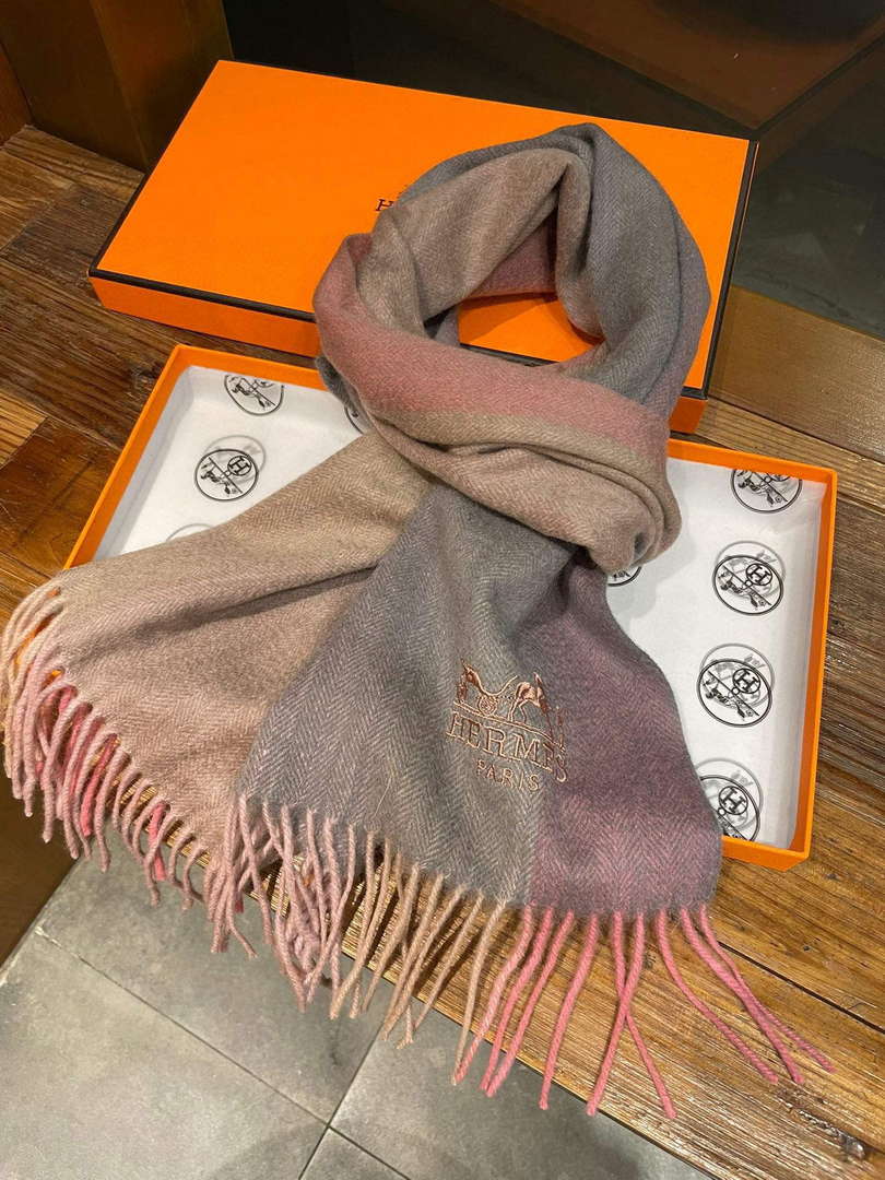 Hermes Scarves Fashion Scarf H22697