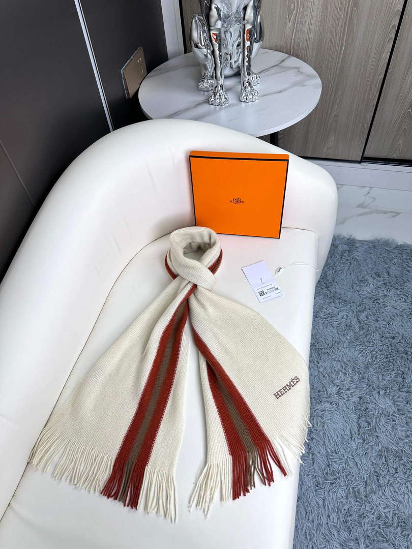 Hermes Scarves Fashion Scarf H22714 - Default Title - View 1