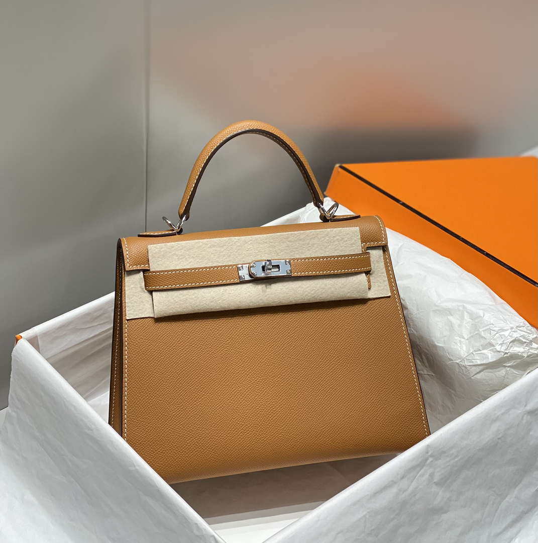 Hermes Sellier Kelly Epsom Leather Bag H213001