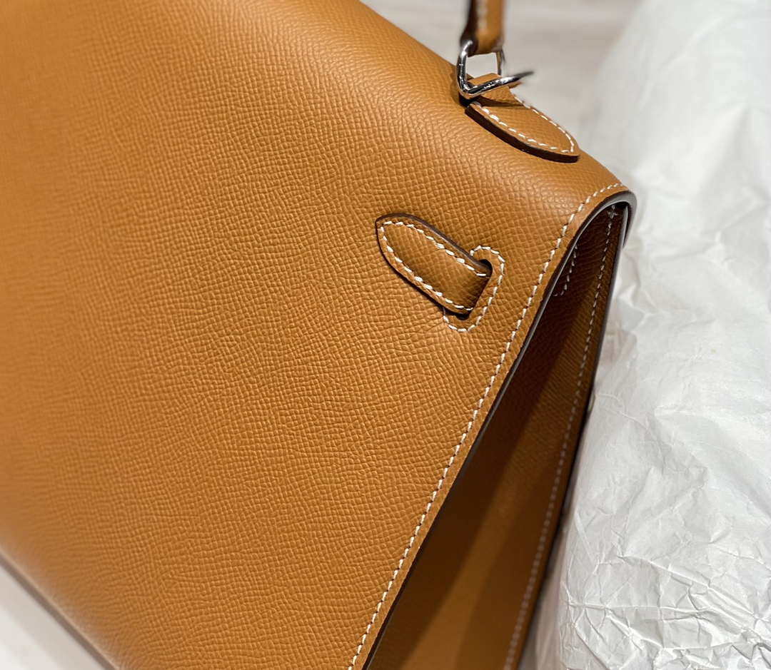 Hermes Sellier Kelly Epsom Leather Bag H213001