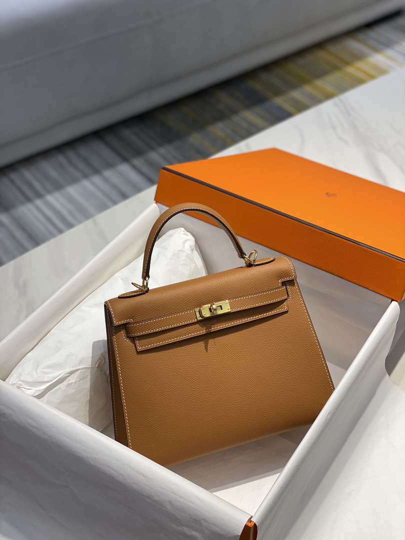 Hermes Sellier Kelly Epsom Leather Bag H213001