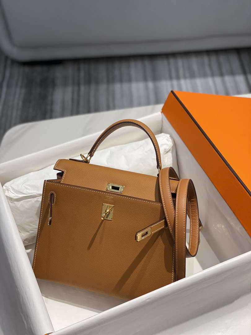Hermes Sellier Kelly Epsom Leather Bag H213001