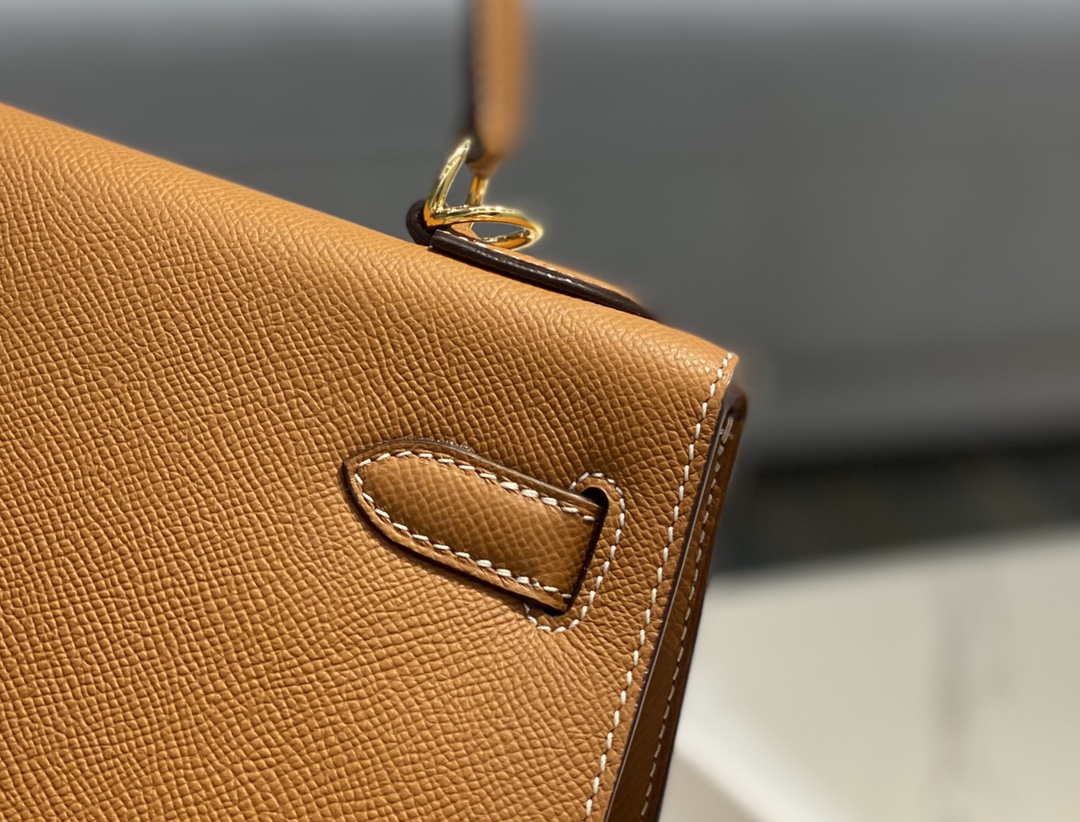 Hermes Sellier Kelly Epsom Leather Bag H213001