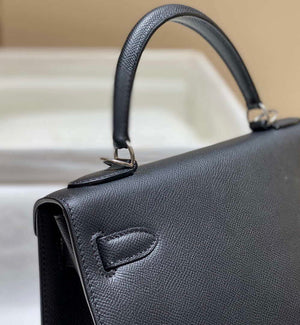 Hermes Sellier Kelly Epsom Leather Bag H213002 - Gold / 25cm x17 x 7 cm - View 16