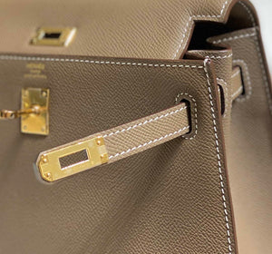 Hermes Sellier Kelly Epsom Leather Bag H213003 - Gold / 25cm x17 x 7 cm - View 5