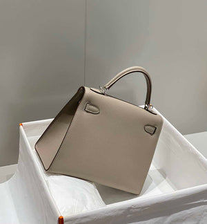 Hermes Sellier Kelly Epsom Leather Bag H213005 - Gold / 25cm x17 x 7 cm - View 3