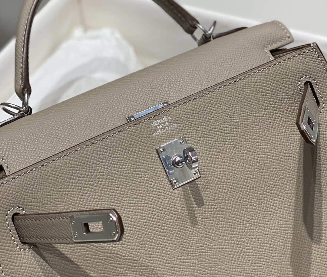 Hermes Sellier Kelly Epsom Leather Bag H213005