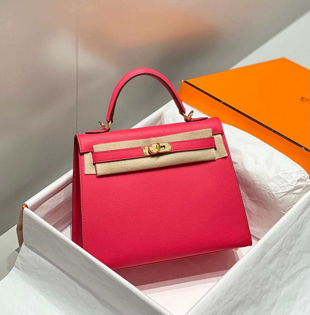 Hermes Sellier Kelly Epsom Leather Bag H213007 - 25cm x17 x 7 cm - View 1