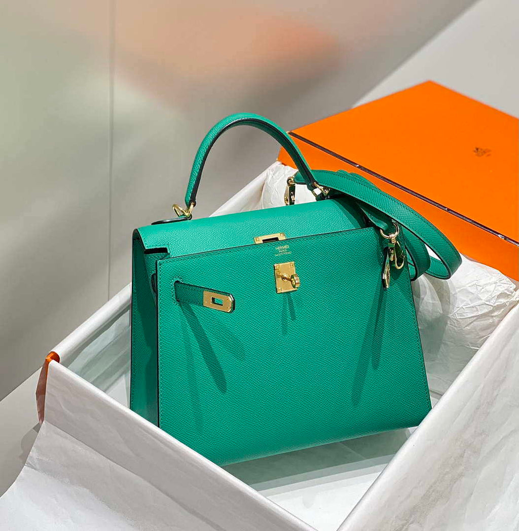 Hermes Sellier Kelly Epsom Leather Bag H213009