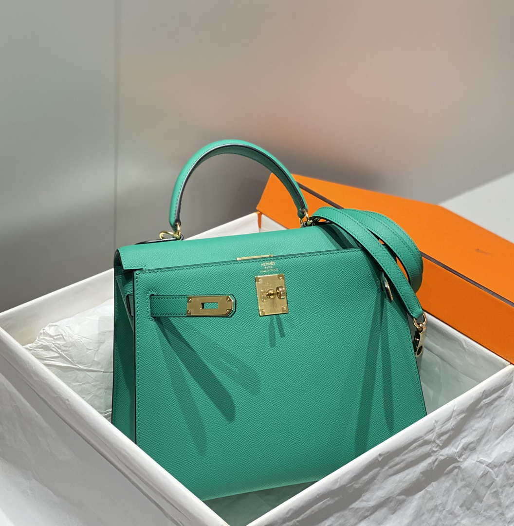 Hermes Sellier Kelly Epsom Leather Bag H213009