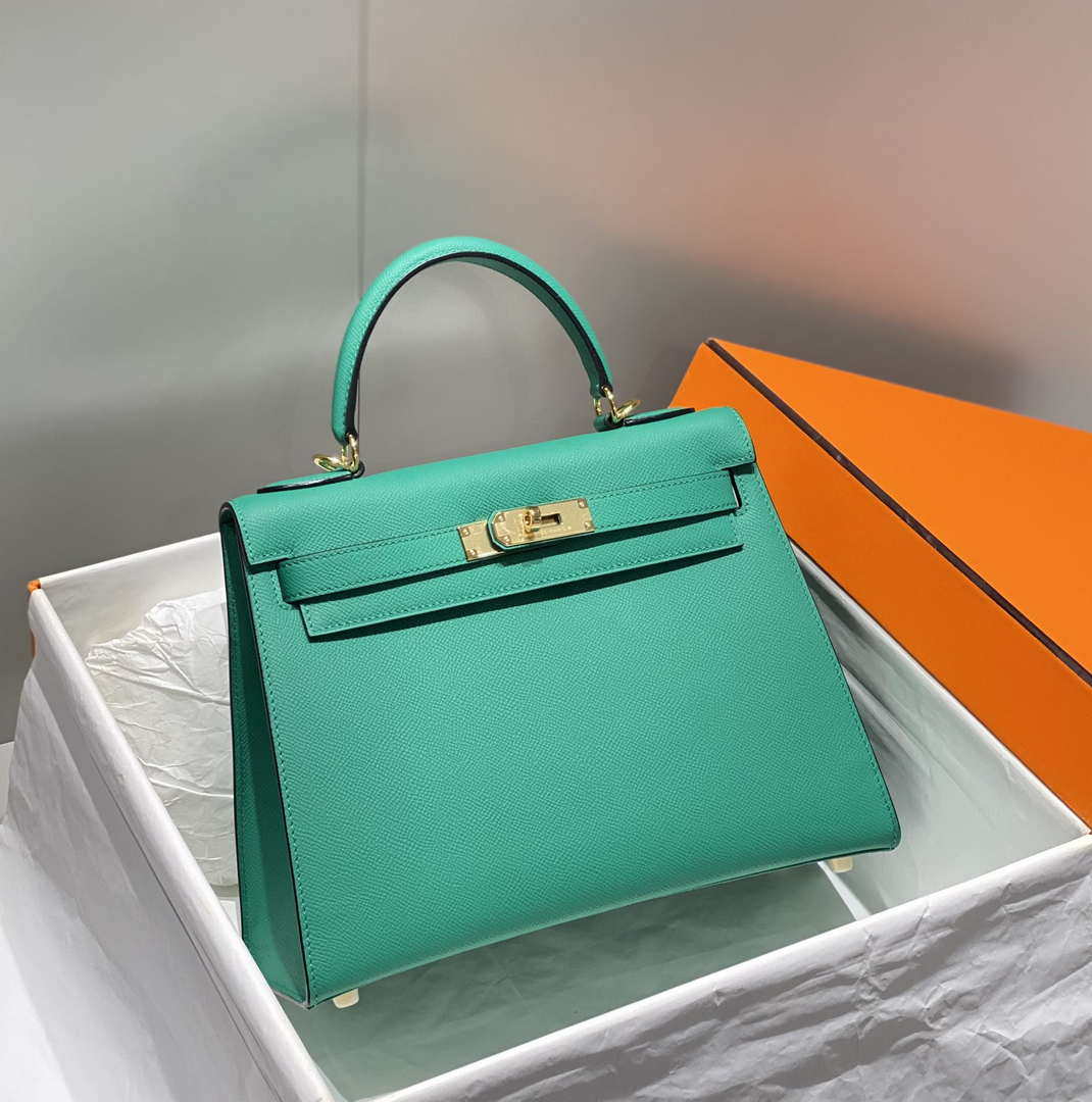 Hermes Sellier Kelly Epsom Leather Bag H213009