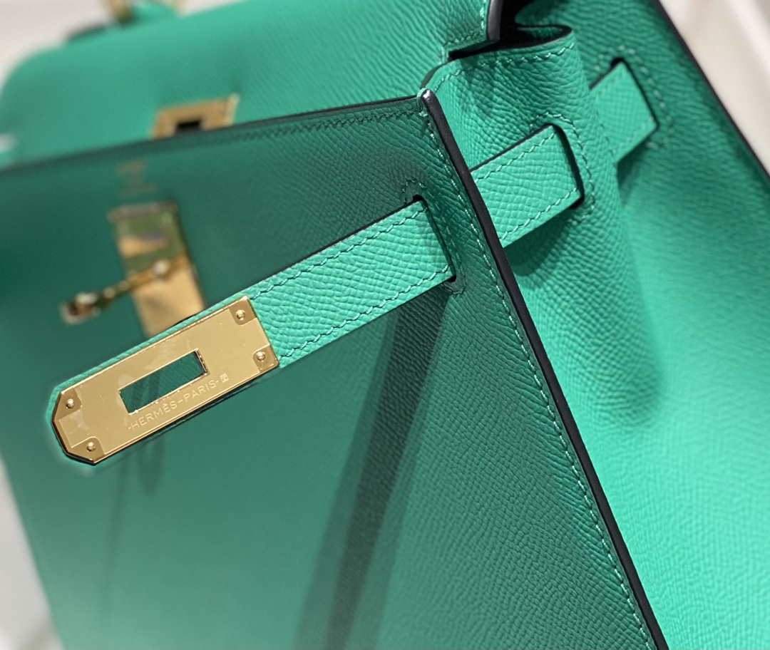 Hermes Sellier Kelly Epsom Leather Bag H213009