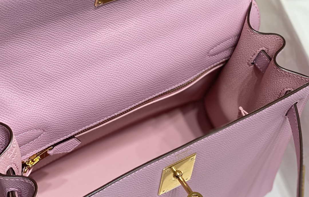 Hermes Sellier Kelly Epsom Leather Bag H213010