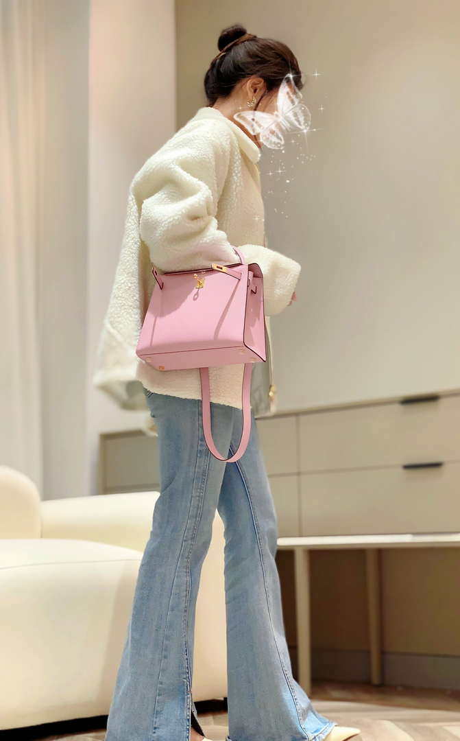 Hermes Sellier Kelly Epsom Leather Bag H213010