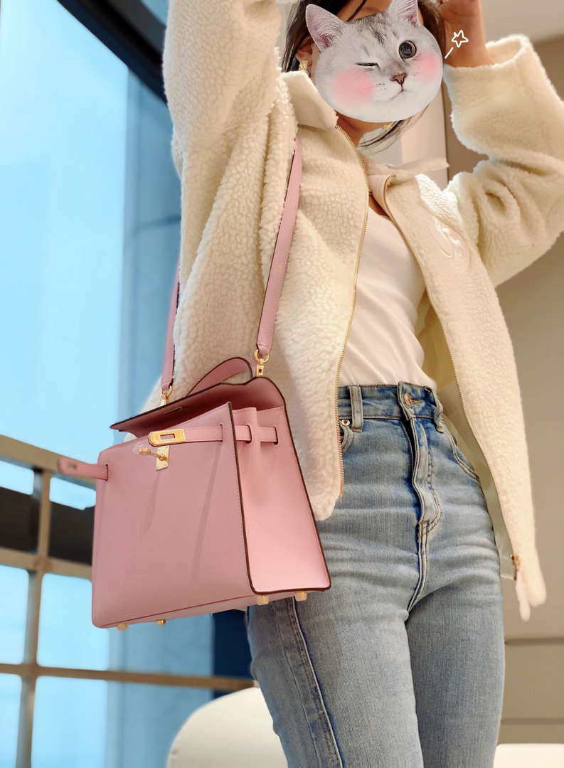 Hermes Sellier Kelly Epsom Leather Bag H213010