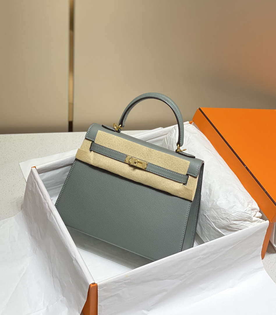 Hermes Sellier Kelly Epsom Leather Bag H213011