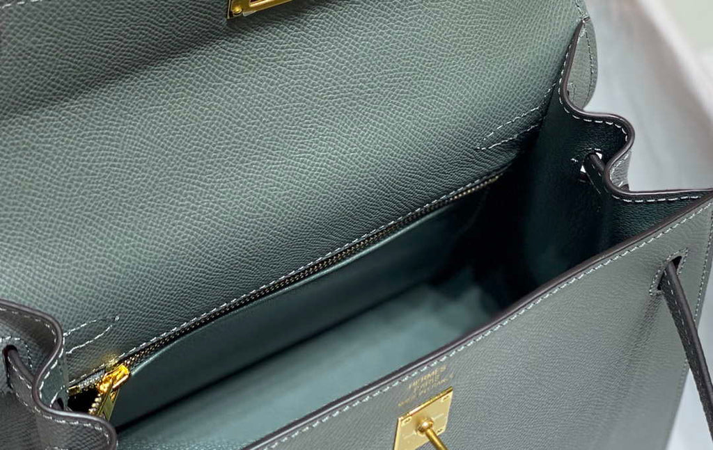 Hermes Sellier Kelly Epsom Leather Bag H213011
