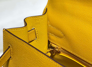 Hermes Sellier Kelly Epsom Leather Bag H213013 - 25cm x17 x 7 cm - View 8