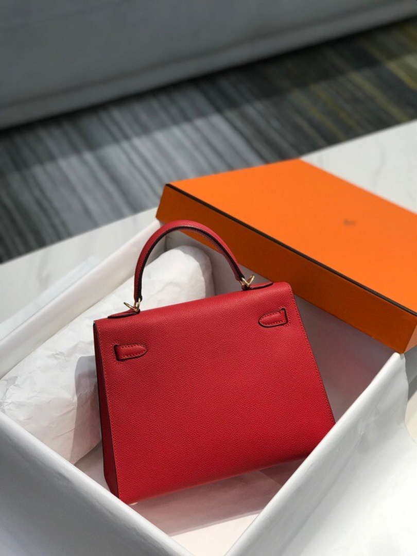 Hermes Sellier Kelly Epsom Leather Bag H213015 - 25cm x17 x 7 cm - View 2
