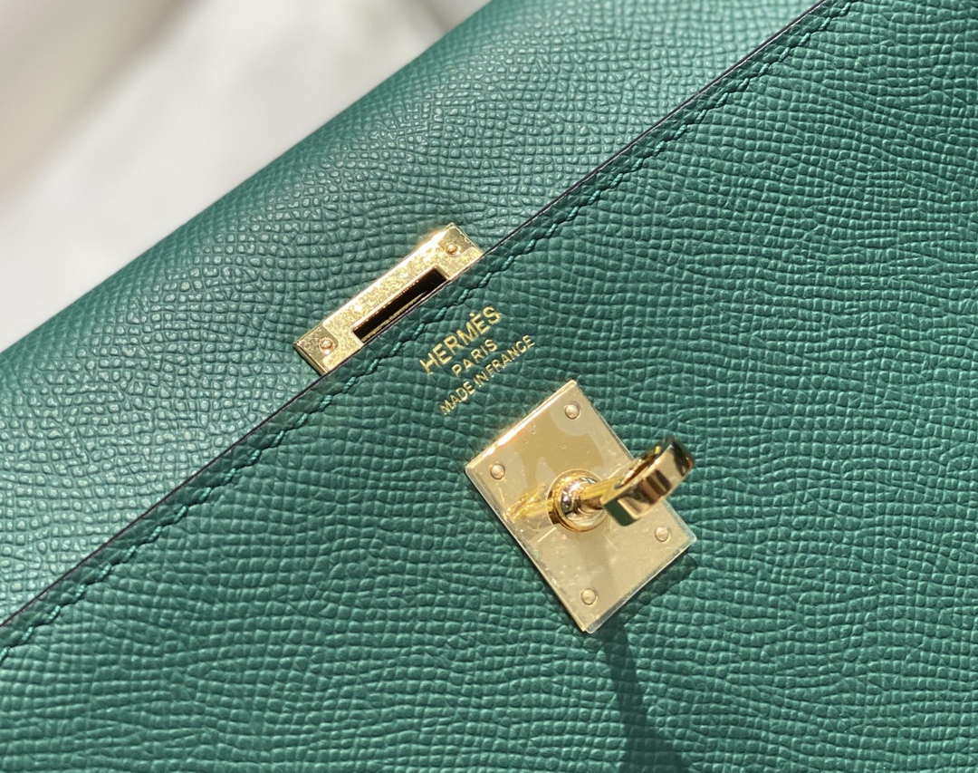 Hermes Sellier Kelly Epsom Leather Bag H213016