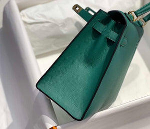 Hermes Sellier Kelly Epsom Leather Bag H213016 - 25cm x17 x 7 cm - View 6