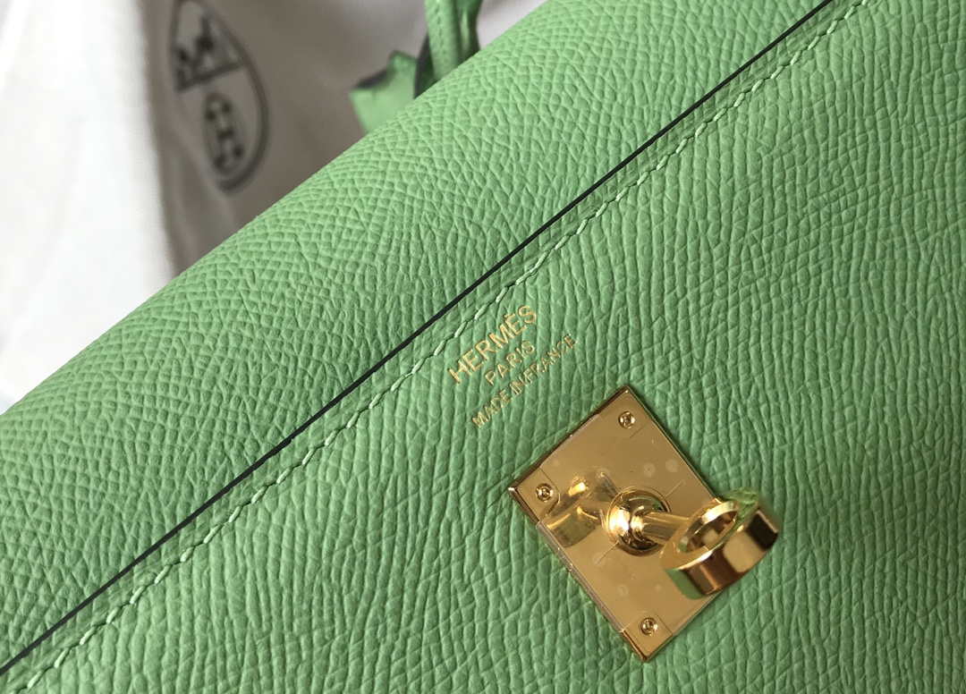 Hermes Sellier Kelly Epsom Leather Bag H213017