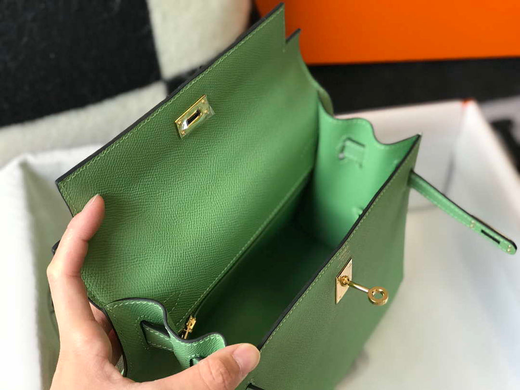 Hermes Sellier Kelly Epsom Leather Bag H213017
