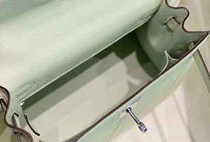 Hermes Sellier Kelly Epsom Leather Bag H213019 - 25cm x17 x 7 cm - View 9