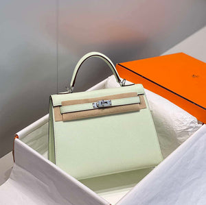Hermes Sellier Kelly Epsom Leather Bag H213019 - 25cm x17 x 7 cm - View 10