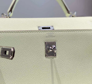 Hermes Sellier Kelly Epsom Leather Bag H213019 - 25cm x17 x 7 cm - View 15