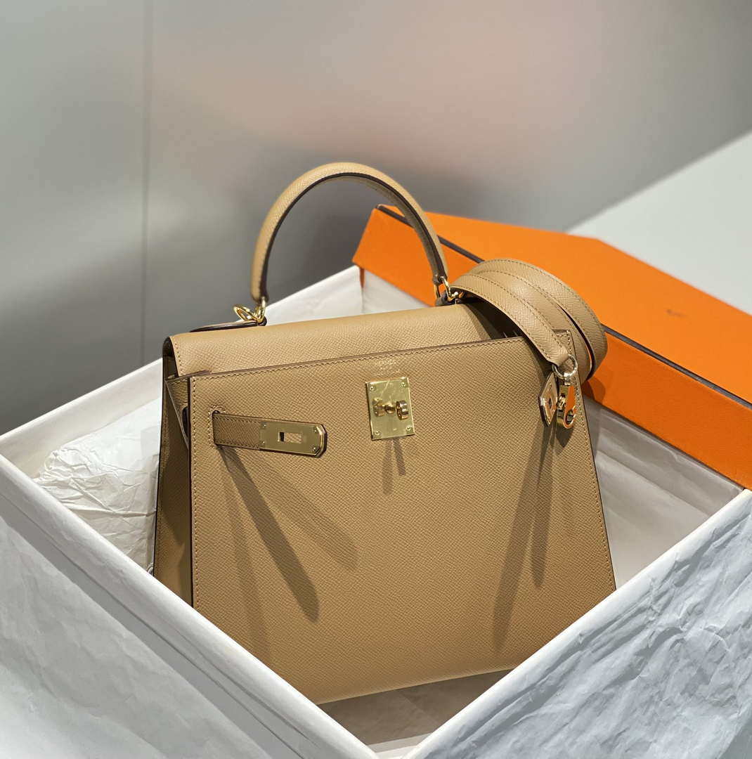 Hermes Sellier Kelly Epsom Leather Bag H213020