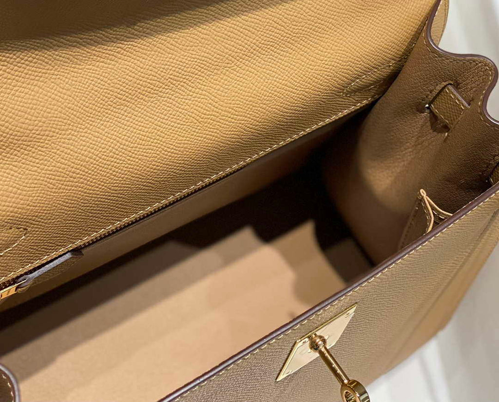 Hermes Sellier Kelly Epsom Leather Bag H213020