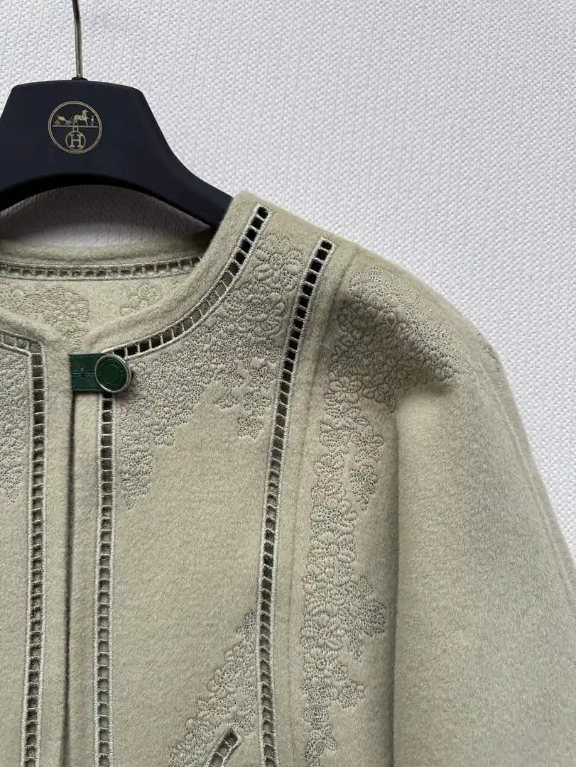 Hermes Women 100%  cashmere jacket coat H33370
