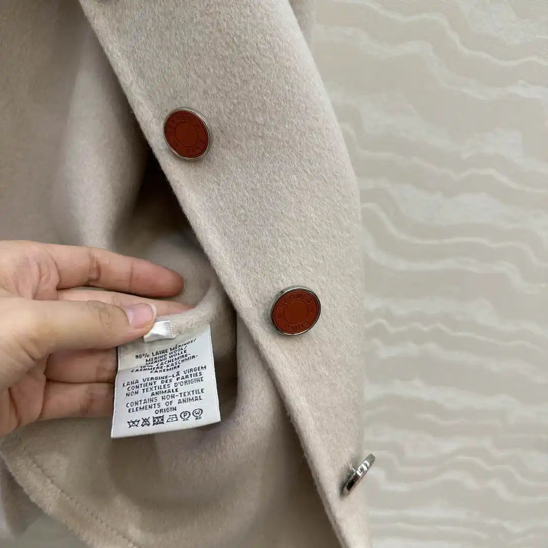Hermes Women  Double-faced cashmere jacket  H33500