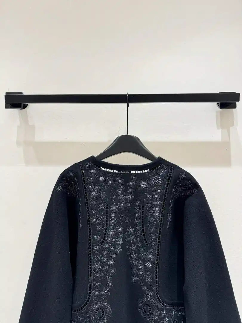 Hermes Women Embroidered hollow double-faced cashmere short coat H33367