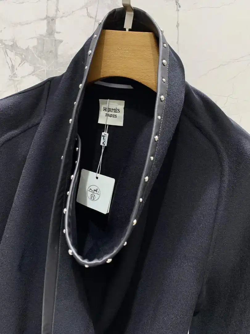Hermes Women Loose-fitting cashmere coat with leather and rivet H33348