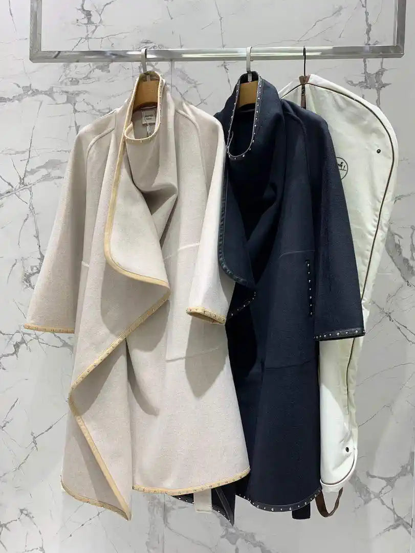 Hermes Women Loose-fitting cashmere coat with leather and rivet H33349