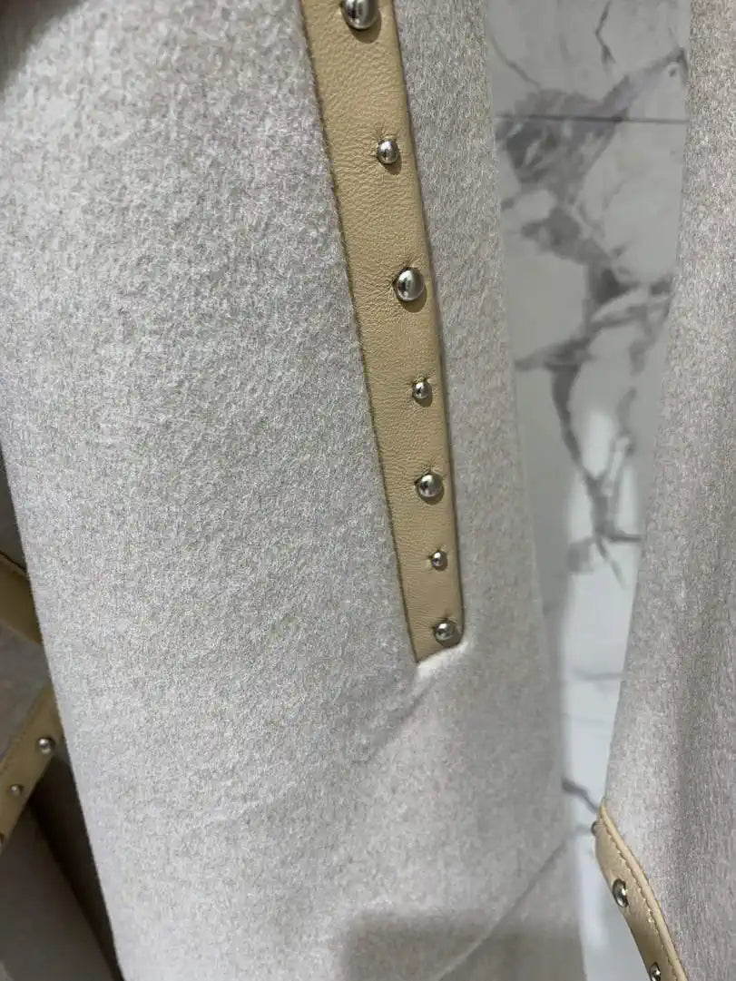 Hermes Women Loose-fitting cashmere coat with leather and rivet H33349