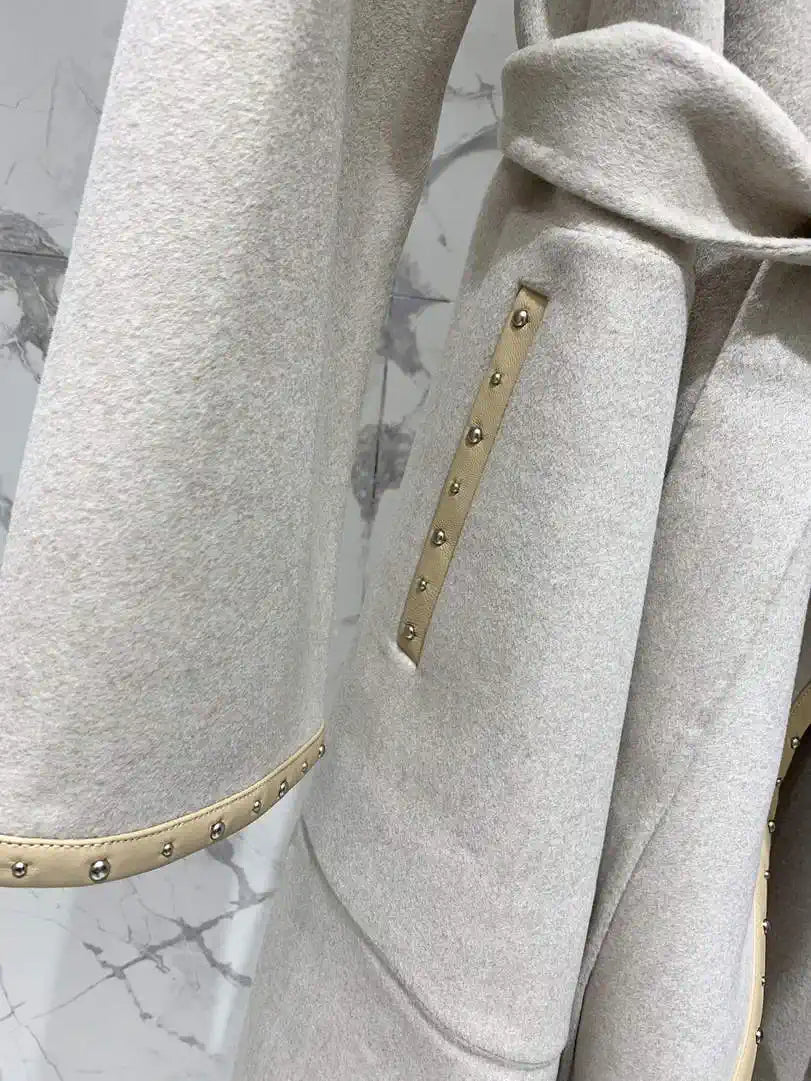 Hermes Women Loose-fitting cashmere coat with leather and rivet H33349
