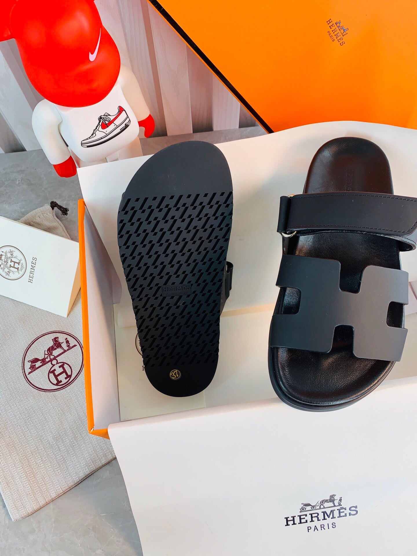 Hermes Women men Izmir sandal H222847