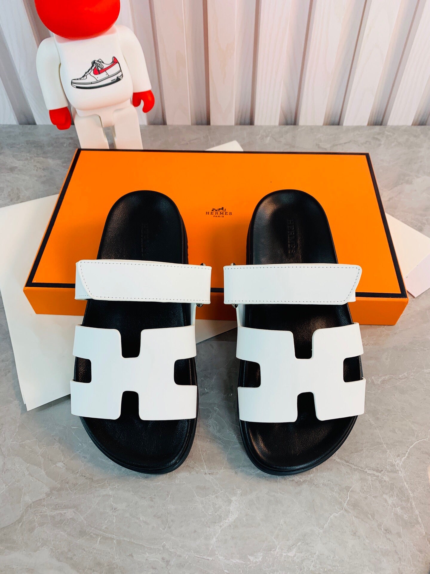 Hermes Women men Izmir sandal H222850
