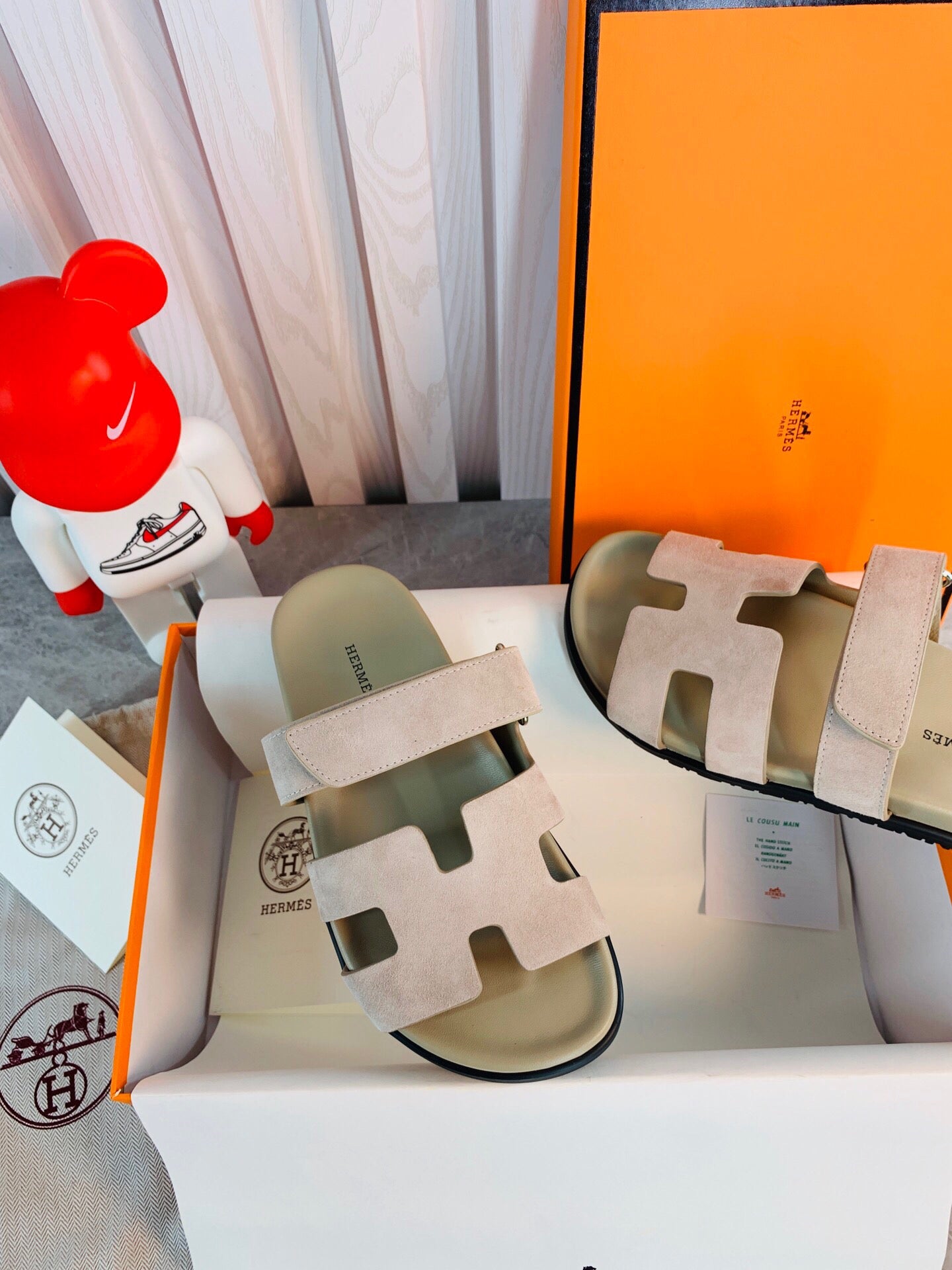 Hermes Women Men Izmir sandal Sheep Skin H222851