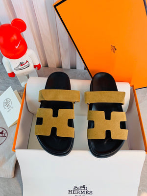 Hermes Women Men Izmir sandal Sheep Skin H222853 - 35 - View 1